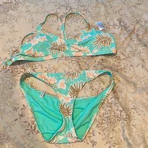 NEW NEVER WORN SUN DIEGO BIKINI SET SIZE SMALL TOP AND BOTTOM